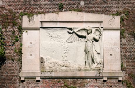 Le Mémorial des 3 Colonnes