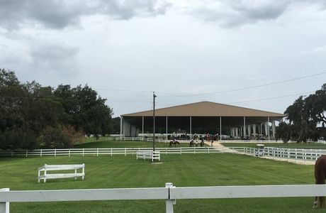 Grand Oaks Resort