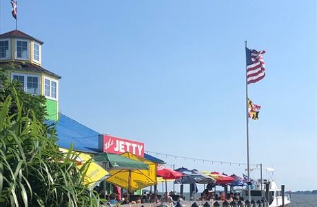 Jetty Dock Bar