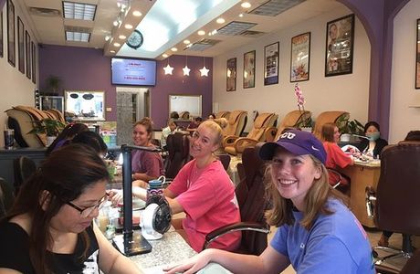 U Nails & Spa