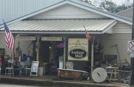 Center Street Antique Mall