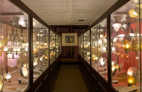 Kelly Art Deco Light Museum