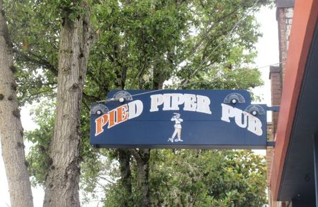 Pied Piper Pub