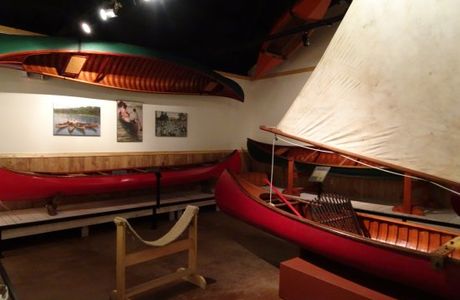 Wisconsin Canoe Heritage Museum