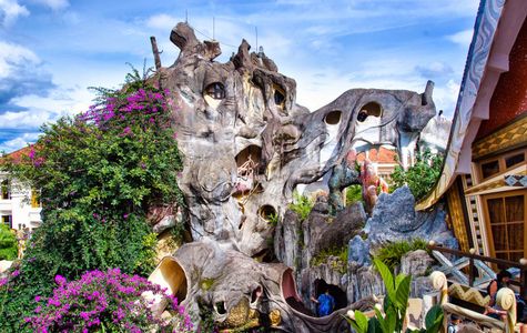Crazy House 1