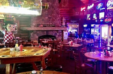 Lumpy's Bar & Grill