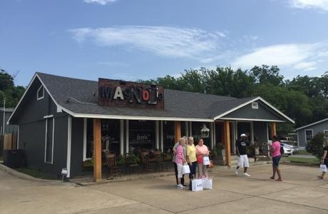 Little Shop on Bosque