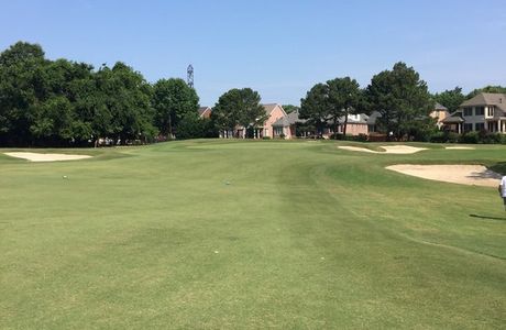 Riverfront Golf Club