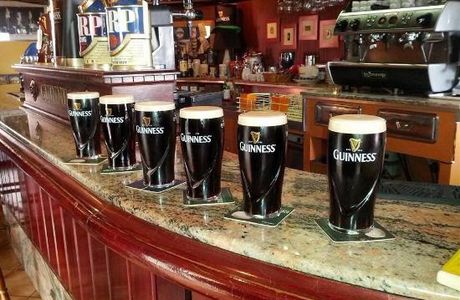 River Pub