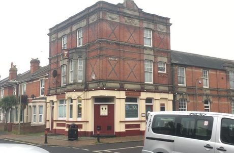 Queens Hotel