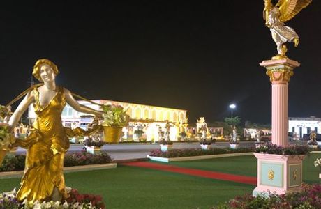 Sukhawadee House