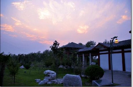 Liu Yuxi's Tomb
