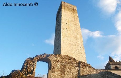 Rocca vecchia e Torre Longobarda