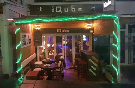 Bar Qube