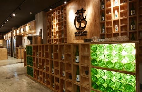 Kurand Sake Market Ueno