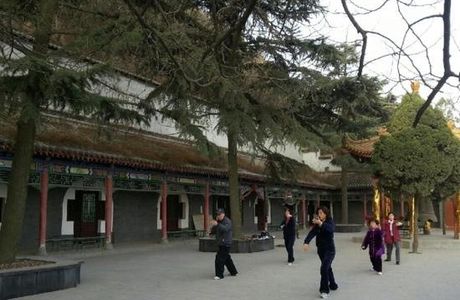 Sanyuan Cave