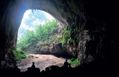 Mizonokuchi Cave