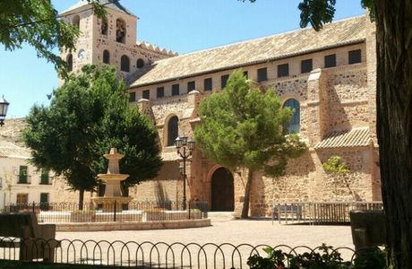 Iglesia de San Andres Apostol