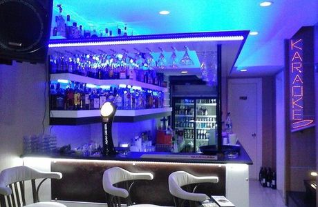 Charlies Place Karaoke Bar