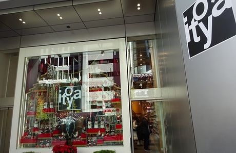 Ginza Itoya Hontren