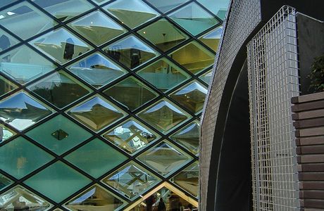 PRADA Aoyama