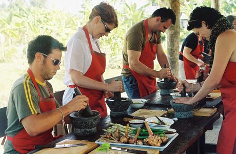 Thai Farm Cooking School