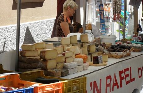 Santanyi Outdoor Market