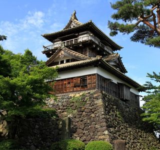 Maruoka Castle