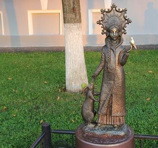 Monument to the Snow Maiden