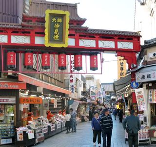 Kawasakidaishi Nakamise Street