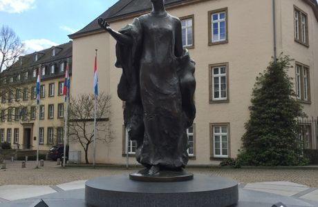 Statue de la Grande Duchesse Charlotte