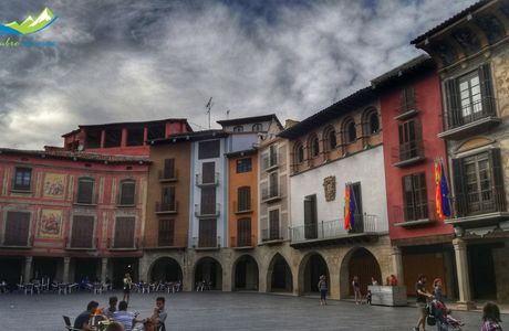 Plaza Mayor de Graus