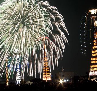 Jantokoi Uotsu Matsuri Sea Fireworks