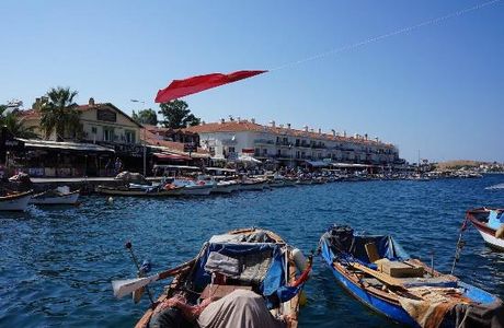 Eski Foca Belediye Sehir Hamami