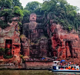 Rong Xian Big Buddha