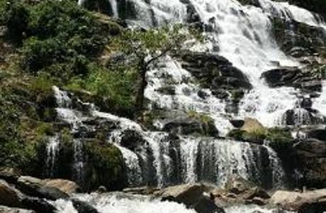 Mae Ya Waterfall