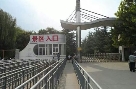 XiaoLangDi AiGuo ZhuYi JiaoYu JiDi ZhanShiTing
