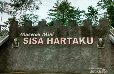 Sisa Hartaku Mini Museum