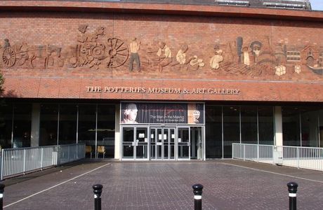 The Potteries Museum and Art Gallery