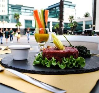 Totem Plaza Cafe