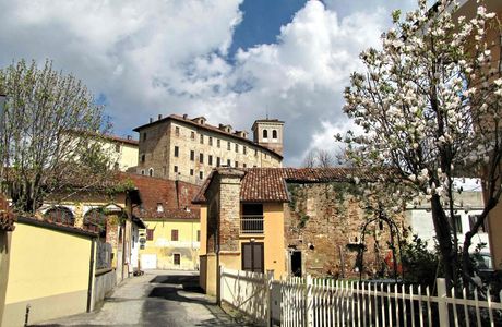 Castello di Moncucco Torinese