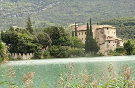 Castel Toblino