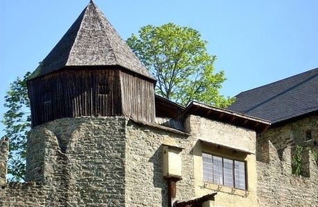 Castel Sommo o Schloss Summerberg