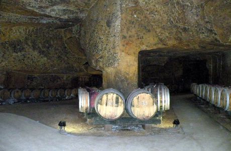 Cave Monplaisir