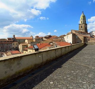 Il Palazzo del Principe e il "Loggione" di Teano