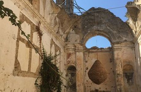 Il Giardino Tra I Ruderi