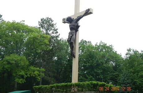 Holy Cross National Shrine