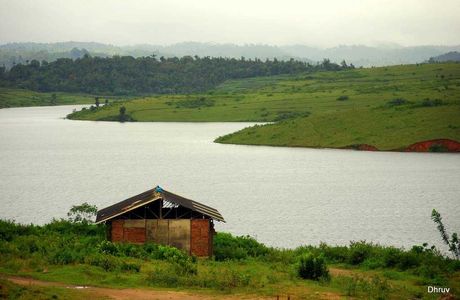 Karapuzha Dam