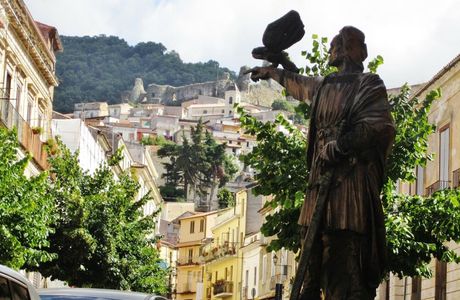 Federico II Statue of Svevia