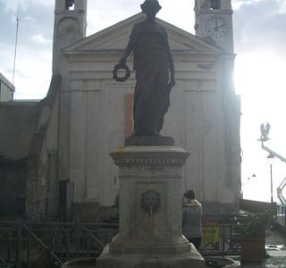 Fontana Della Bella Flora
